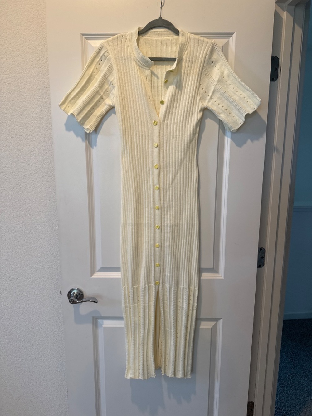 Dress - Picture 2 of 3